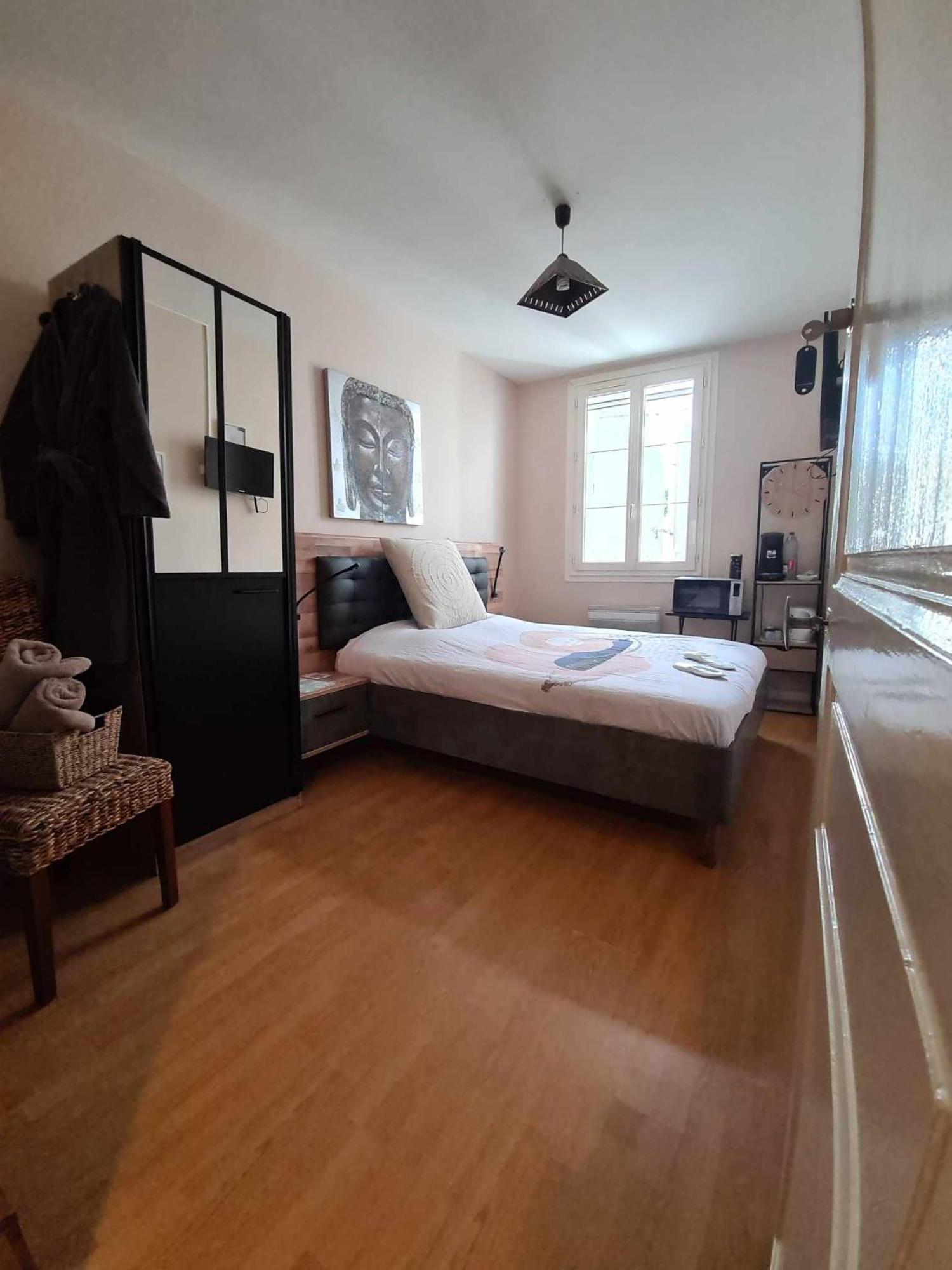 Maison Le Trefle Chef-Boutonne Habitación foto